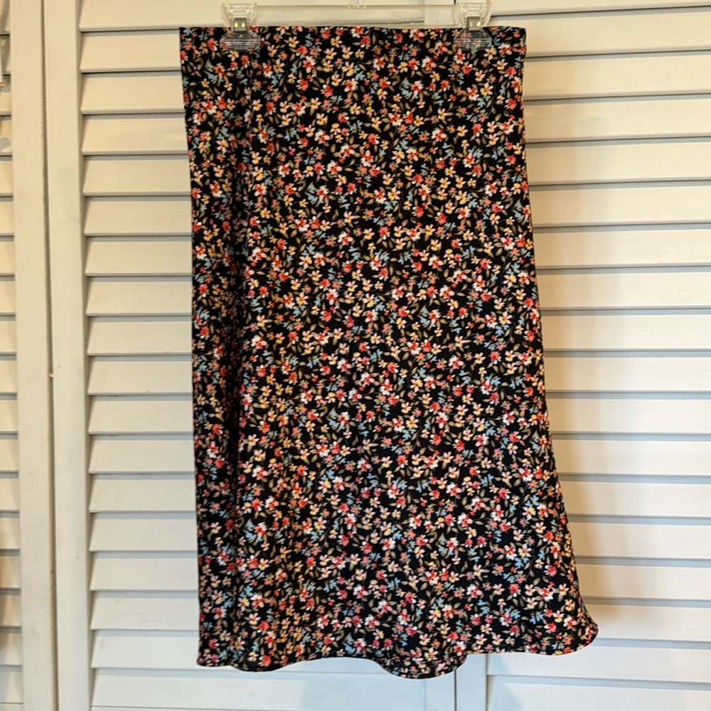 NWT LOFT Floral Midi Skirt